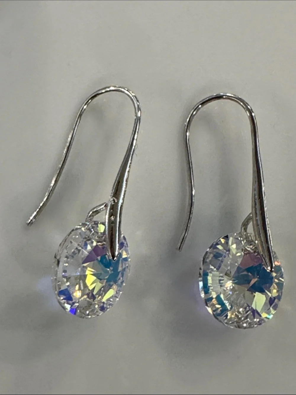 NWOT Swarovski Iridescent Crystal Drop Earrings with Silver Hooks